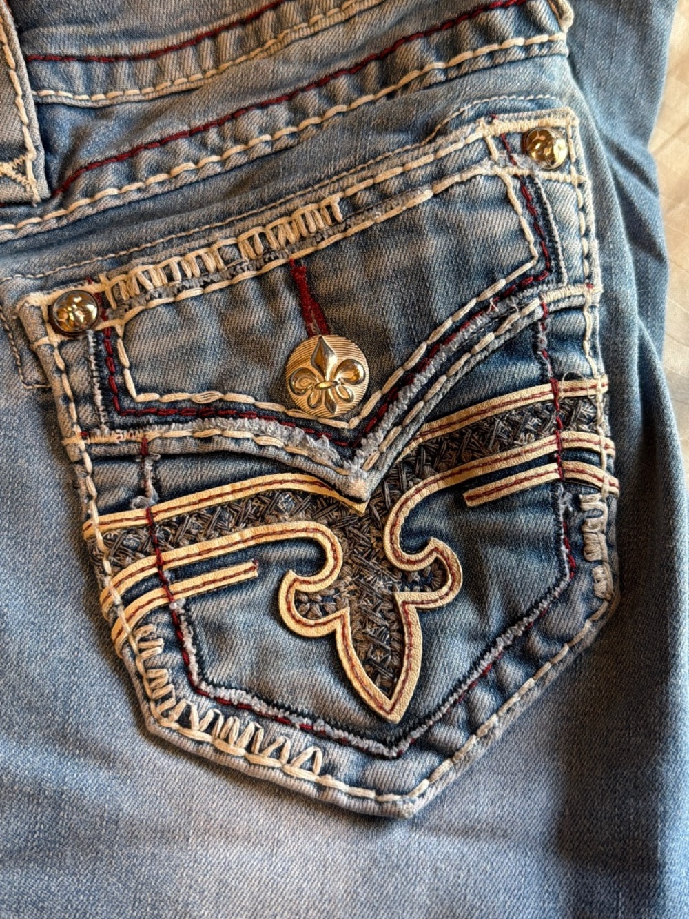 Vintage Rock Revival 25/34